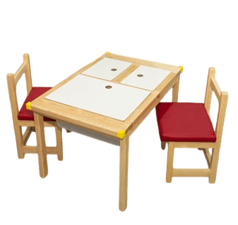 Vue de haut d'une table sensorielle Liftosium révélant un grand bac et deux petits bacs pour les ateliers d'éveil
